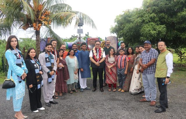 Hon’ble Minister Shri Kiren Rijiju interacted with Members of Indian community in Apia. Thanked community for being a bridge between our two countries.