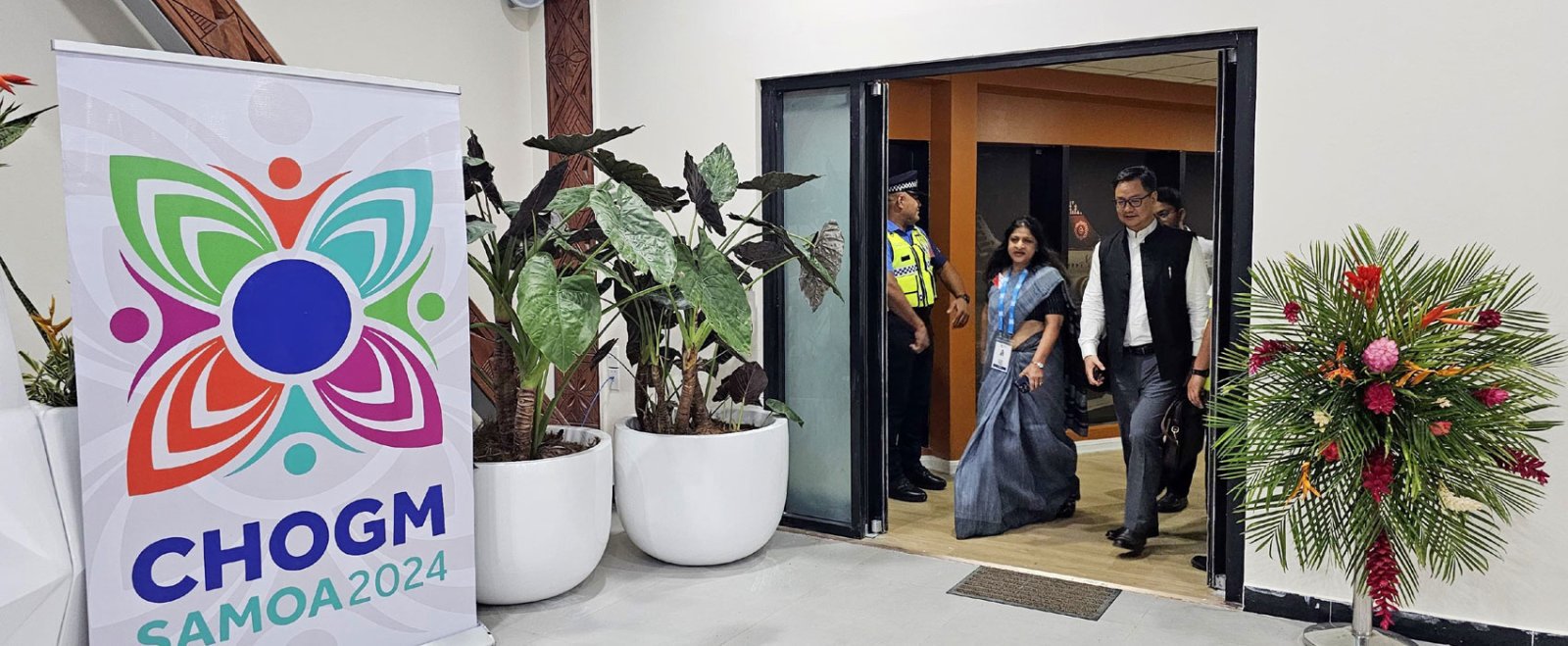 High Commissioner Neeta Bhushan welcomed Shri Kiren Rijiju, Hon’ble Minister of Parliamentary Affairs & Minority Affairs on his arrival in Samoa for CHOGM 2024