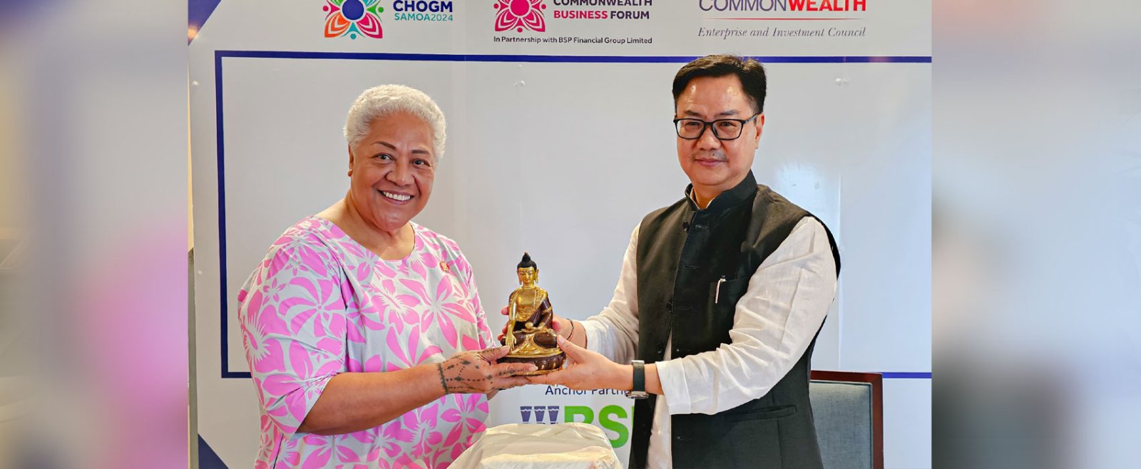 Shri Kiren Rijiju, Hon’ble Minister and Head of Indian delegation for CHOGM 2024 paid a courtesy call on H.E. Fiame Naomi Mata’afa, PM of Samoa.